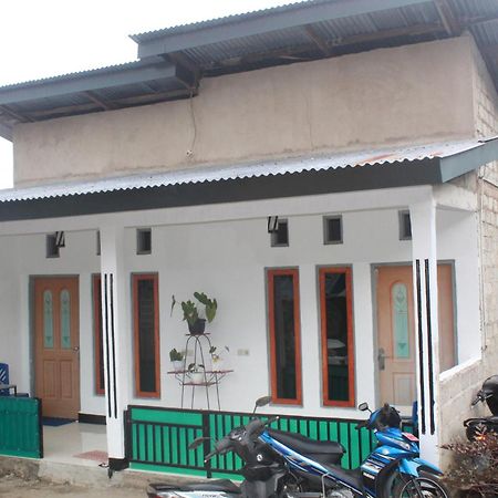Family Guest House Moni Kelimutu Quarto foto
