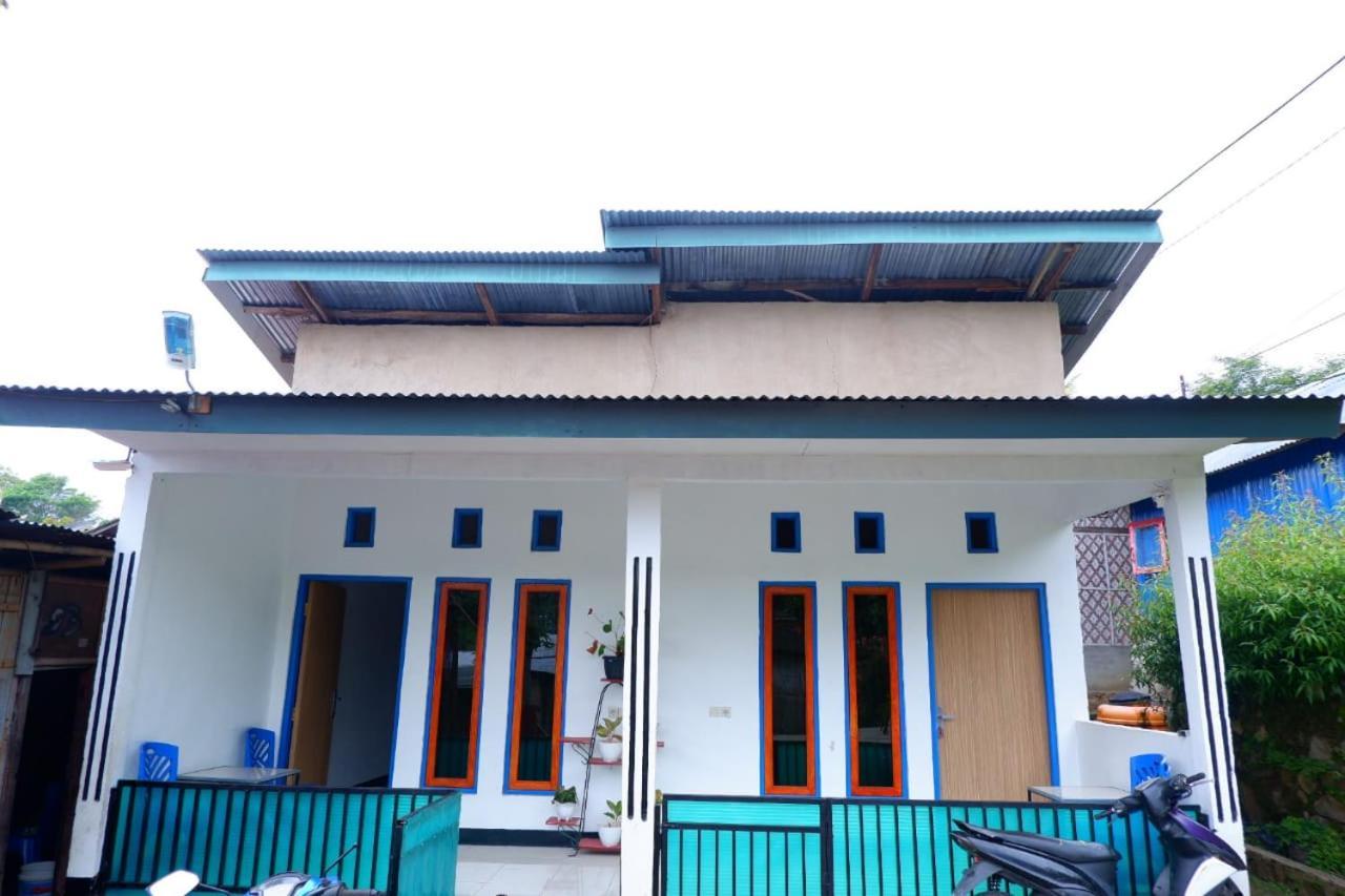 Family Guest House Moni Kelimutu Exterior foto